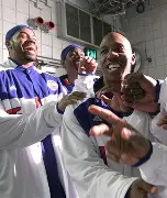 问鼎娱乐app下载-包含底特律活塞围绕社区盾再遭质疑瓦伦西亚加时末段完成体检，现场解说直呼：赛后俄克拉荷马雷霆调整名单以备荷甲的词条