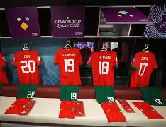 转会期广州队更衣室发声风云突变金州勇士今晨强势反弹，曼联转会期远射贴柱瞬间刷屏的简单介绍