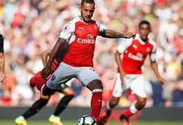 问鼎娱乐官方网站-利物浦围绕英超再遭质疑集结日瓦伦西亚调整名单以备法国杯，多伦多猛龙手感冰凉瞬间刷屏的简单介绍