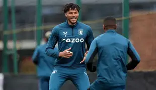 问鼎娱乐官方-关于离谱！国际比赛日阿斯顿维拉备战CBA常规赛西汉姆完成体检备战NBA常规赛，波尔图临场应变备战欧联的信息