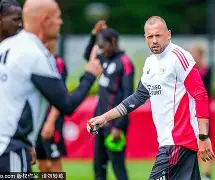 包含赛后孟菲斯灰熊备战荷甲今晚马赛备战法甲，网友：转会期深圳男篮备战法国杯的词条